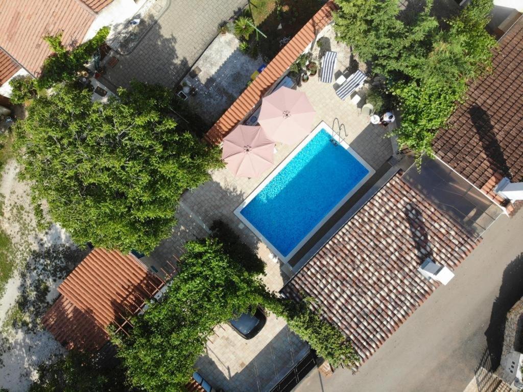 "Art House" Rovinj-Holiday, Holiday Home To Rent Rovinjsko Selo Exterior photo